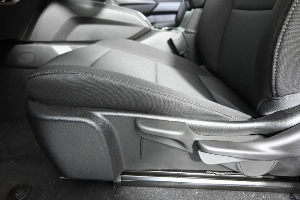 2025 Chevrolet Colorado Work Truck photo 20