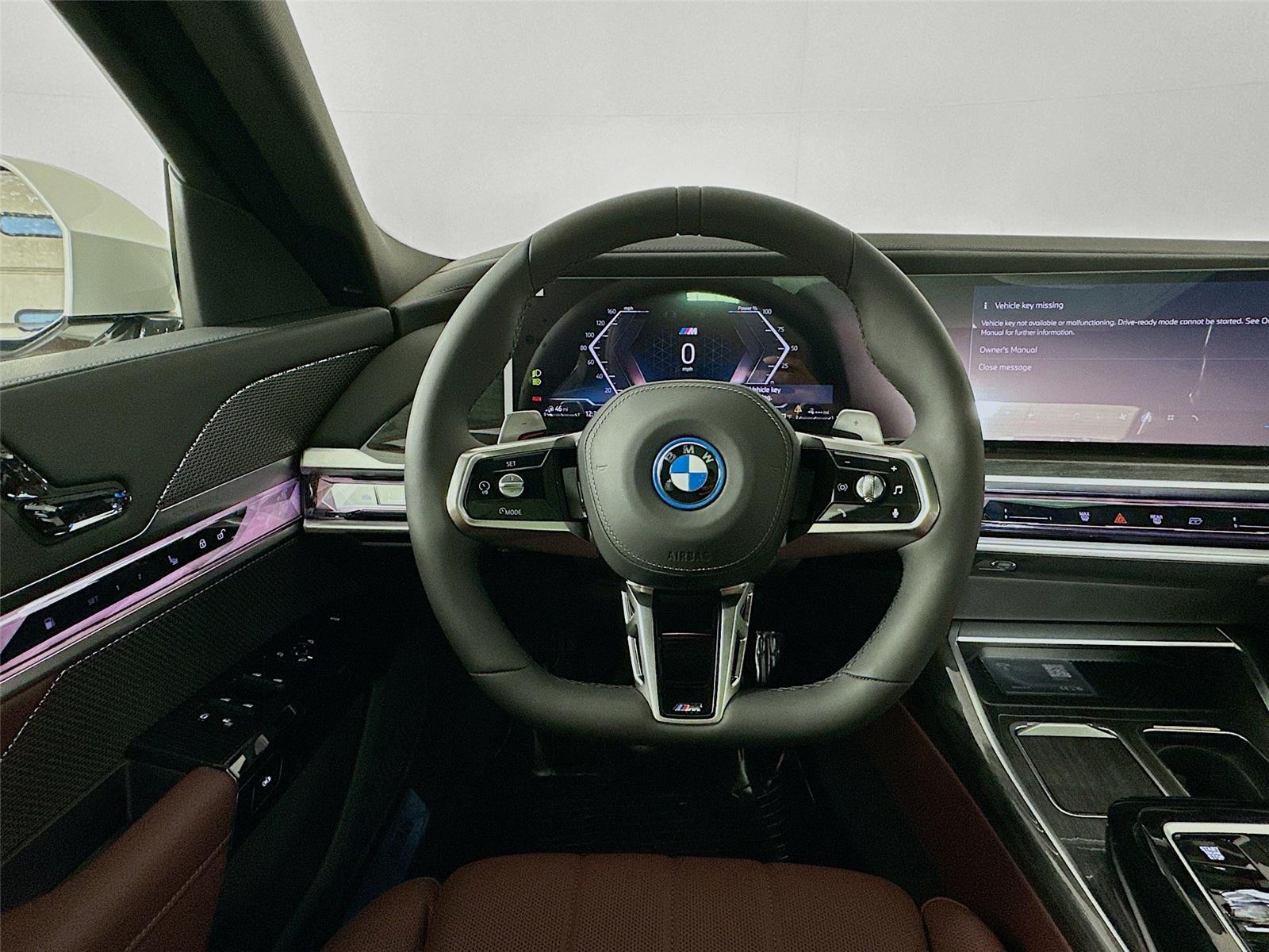 2026 Bmw 750e photo 10