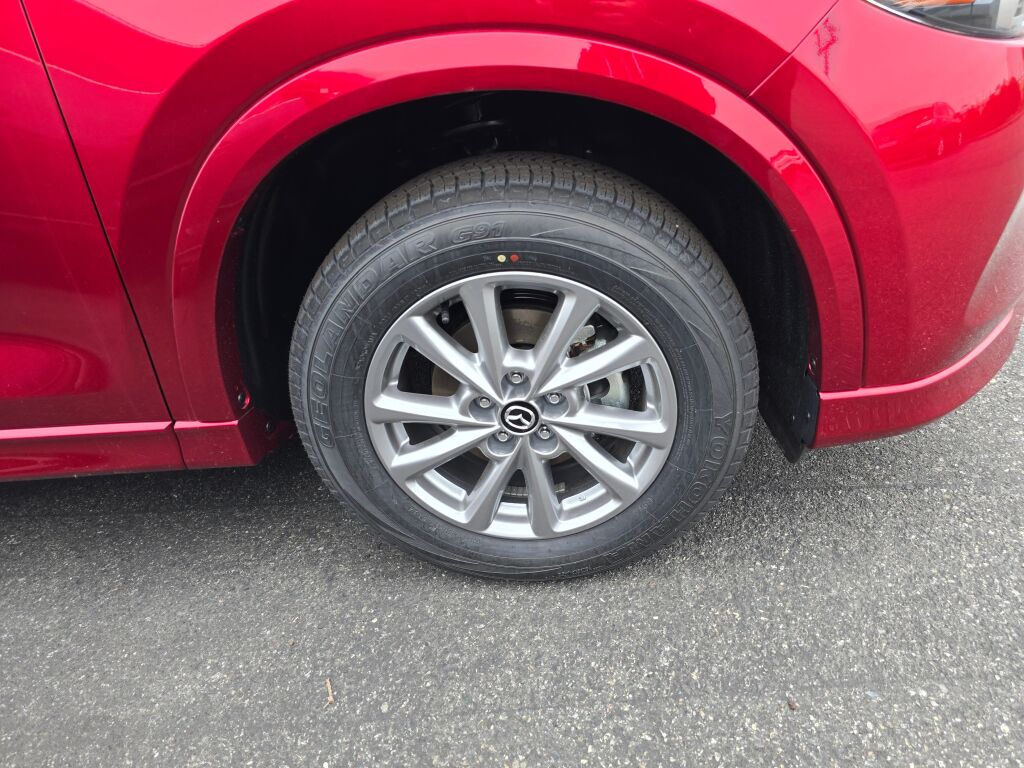 2025 Mazda CX-5 2.5 S Preferred photo 4