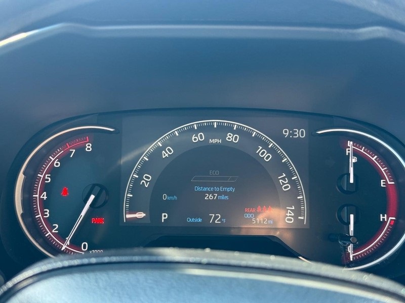 2025 Toyota RAV4 LE photo 21