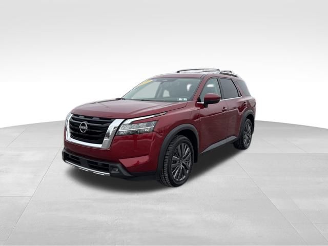 2022 Nissan Pathfinder SL