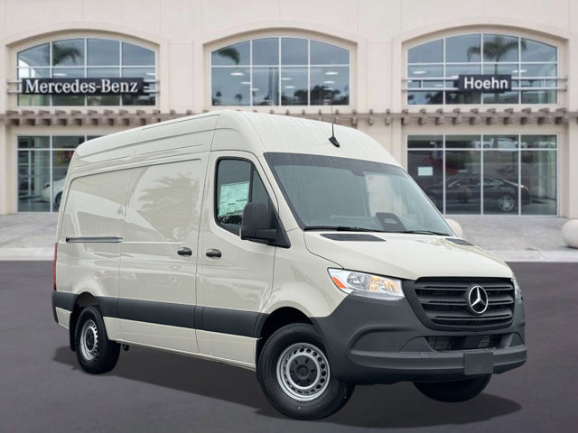 2026 Mercedes-Benz Sprinter Cargo Van Base's photo
