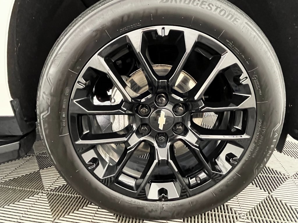 2023 Chevrolet Tahoe Premier photo 15