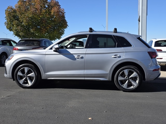 2023 Audi Q5 40 Premium photo 3