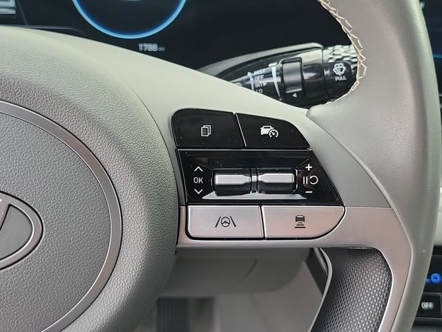 2025 Hyundai Elantra SEL Convenience photo 20