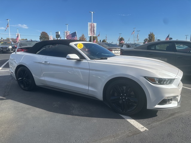 2017 Ford Mustang EcoBoost Premium