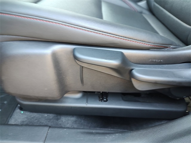 2025 Chevrolet Trax photo 24