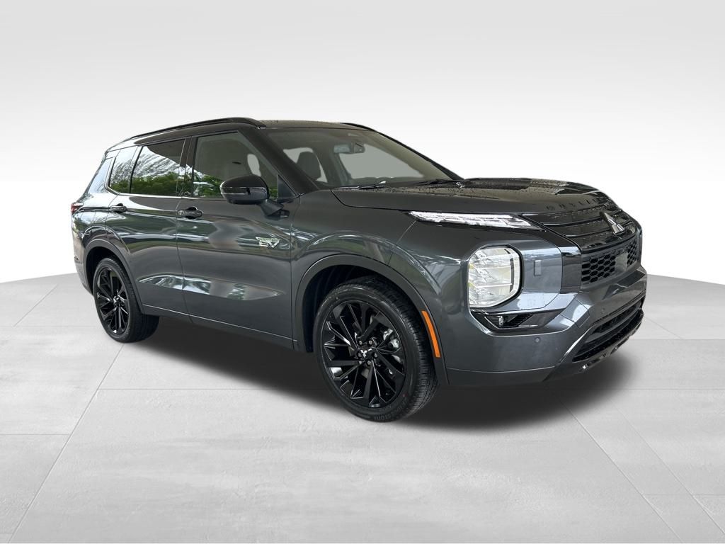 2025 Mitsubishi Outlander PHEV SEL Black Edition photo 3
