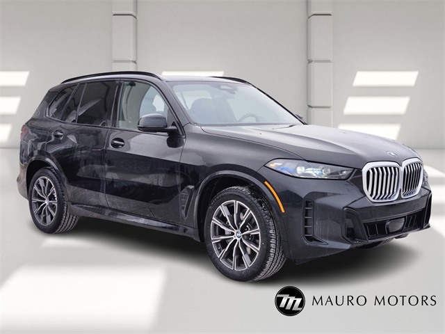 2026 BMW X5 40i's photo