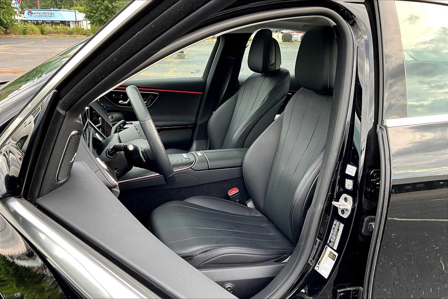 2024 Mercedes Benz E 350 4MATIC photo 7