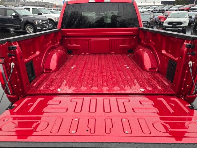 2025 Ford F-150 Lariat photo 7