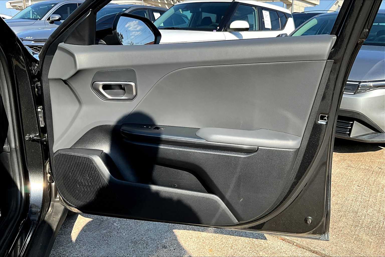 2025 Kia K4 LXS photo 20