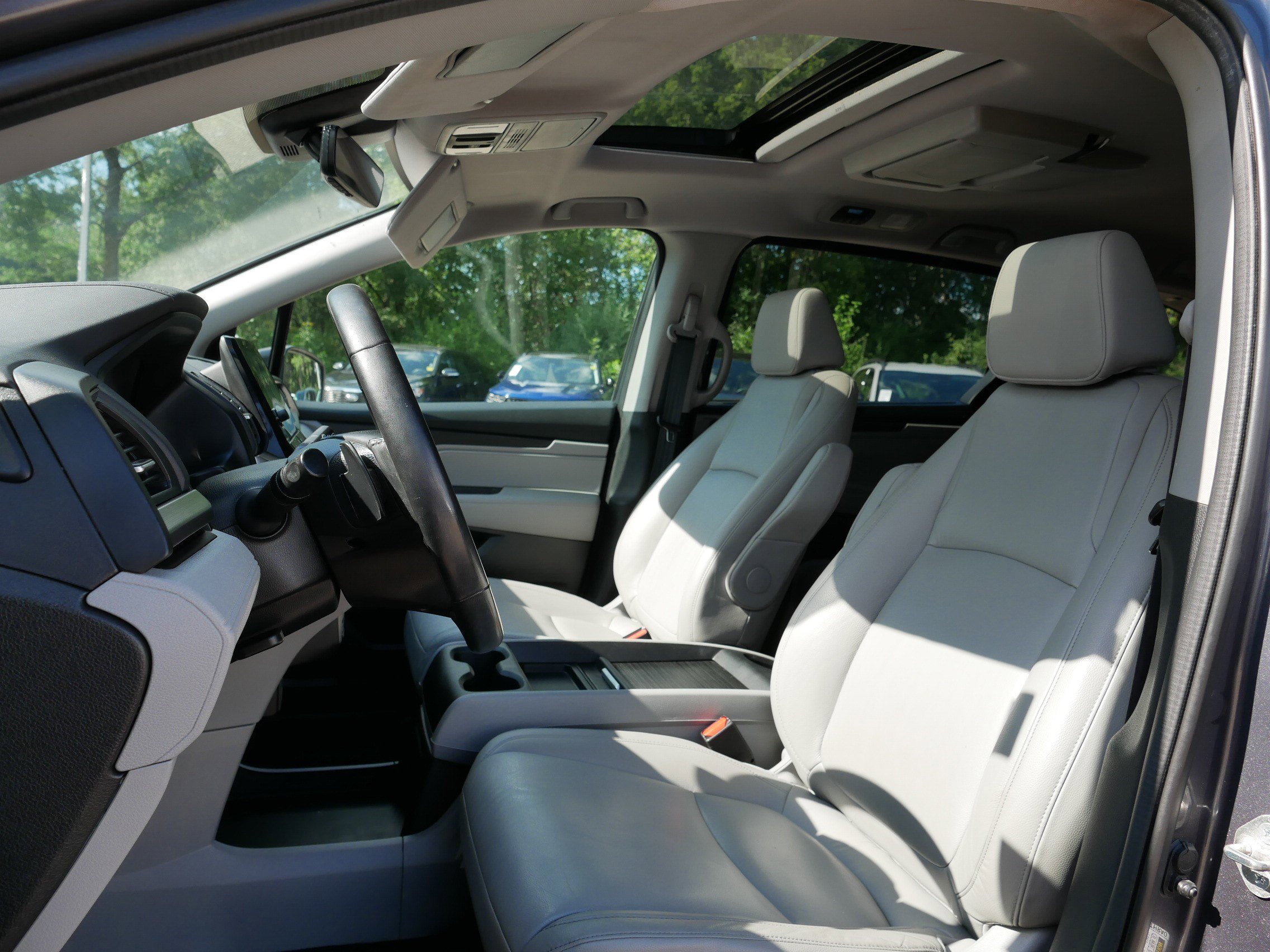 2018 Honda Odyssey EX-L photo 33