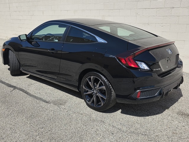 2020 Honda Civic Sport photo 3