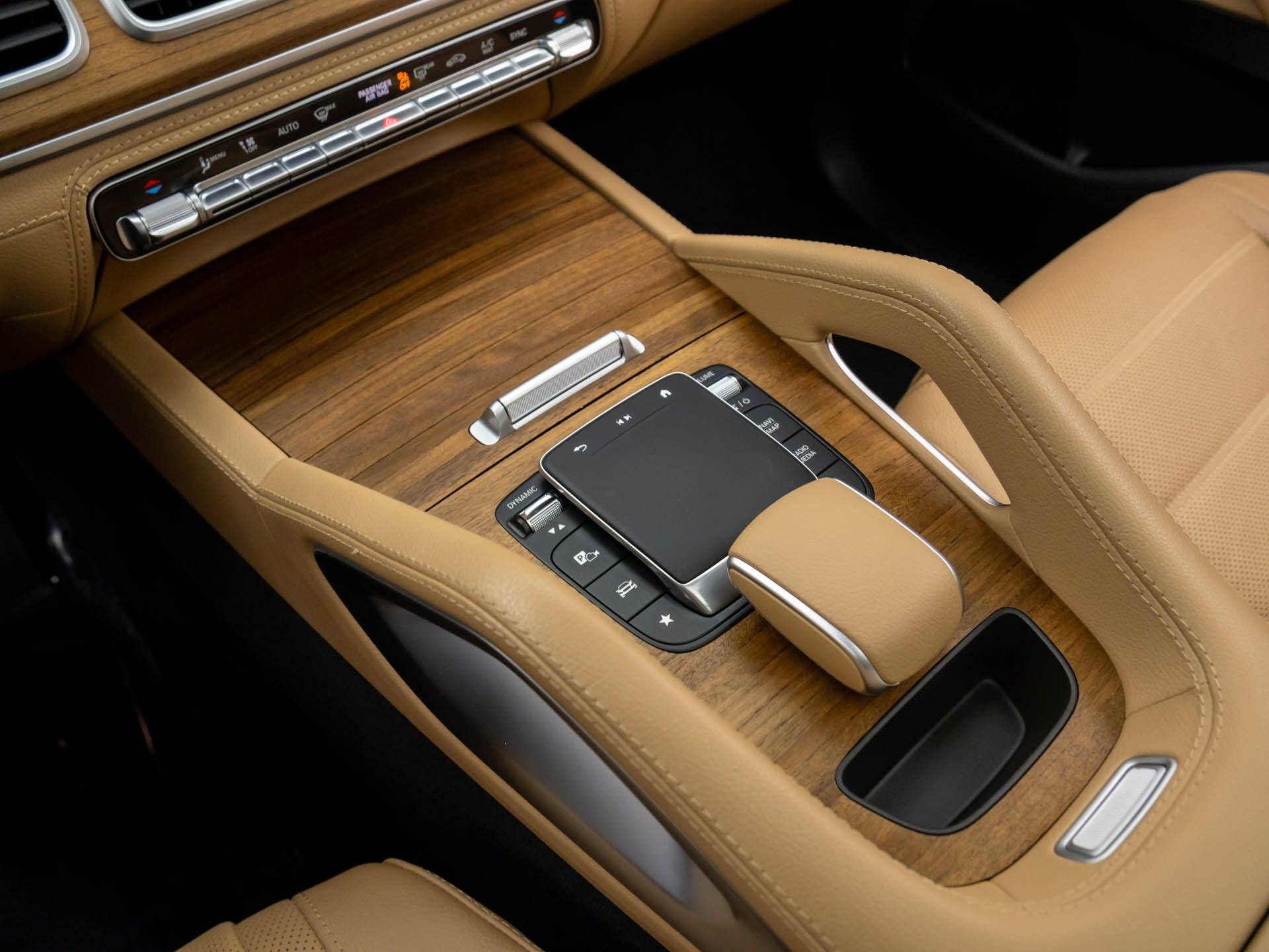 2024 Mercedes Benz GLE 350 4MATIC photo 11