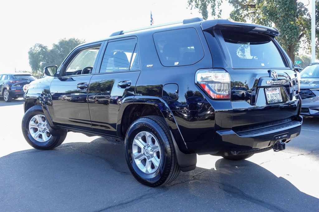 2023 Toyota 4Runner SR5 Premium photo 10