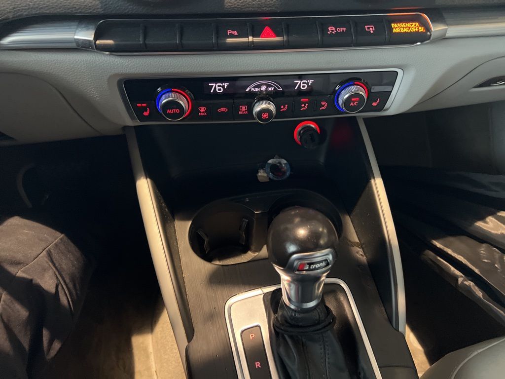 2016 Audi A3 1.8T Premium Plus photo 11
