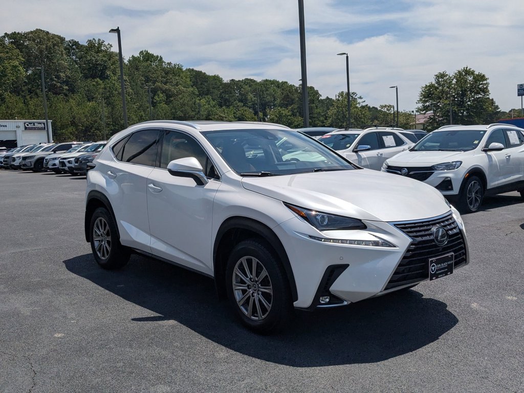 2020 Lexus NX 300 photo 3