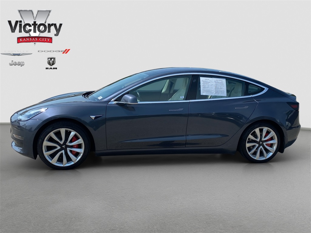 2018 Tesla Model 3 Long Range photo 4