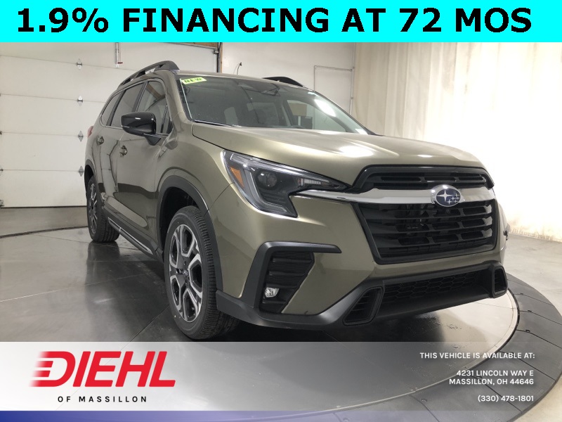 2025 Subaru Ascent Limited's photo