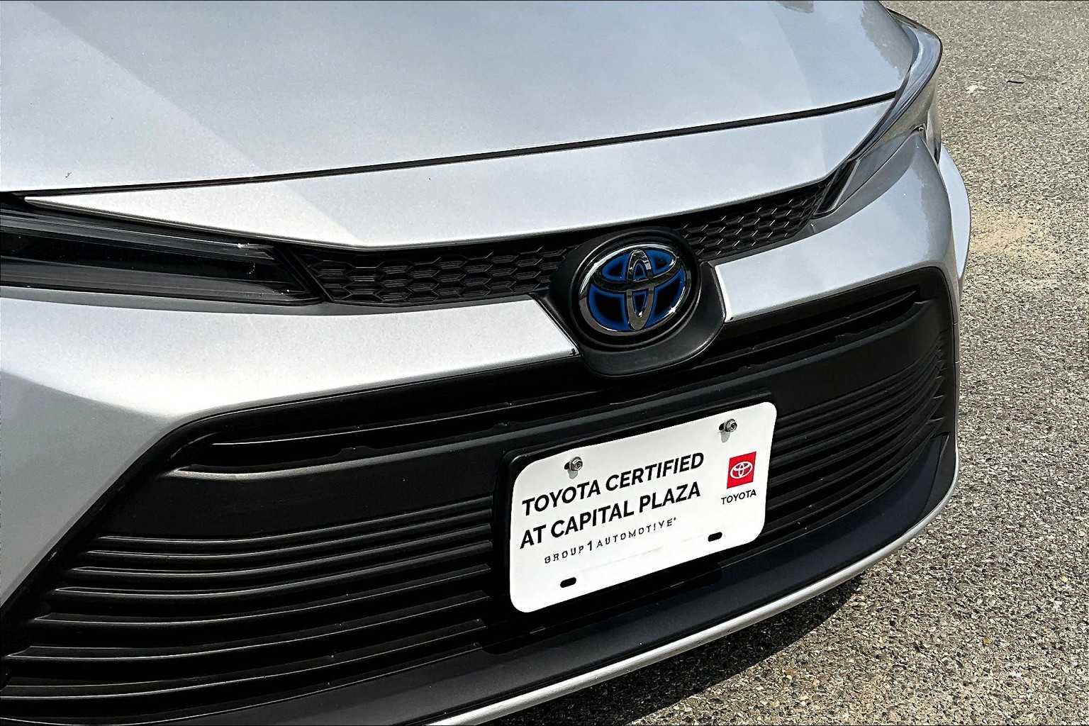 2023 Toyota Corolla Hybrid LE photo 26
