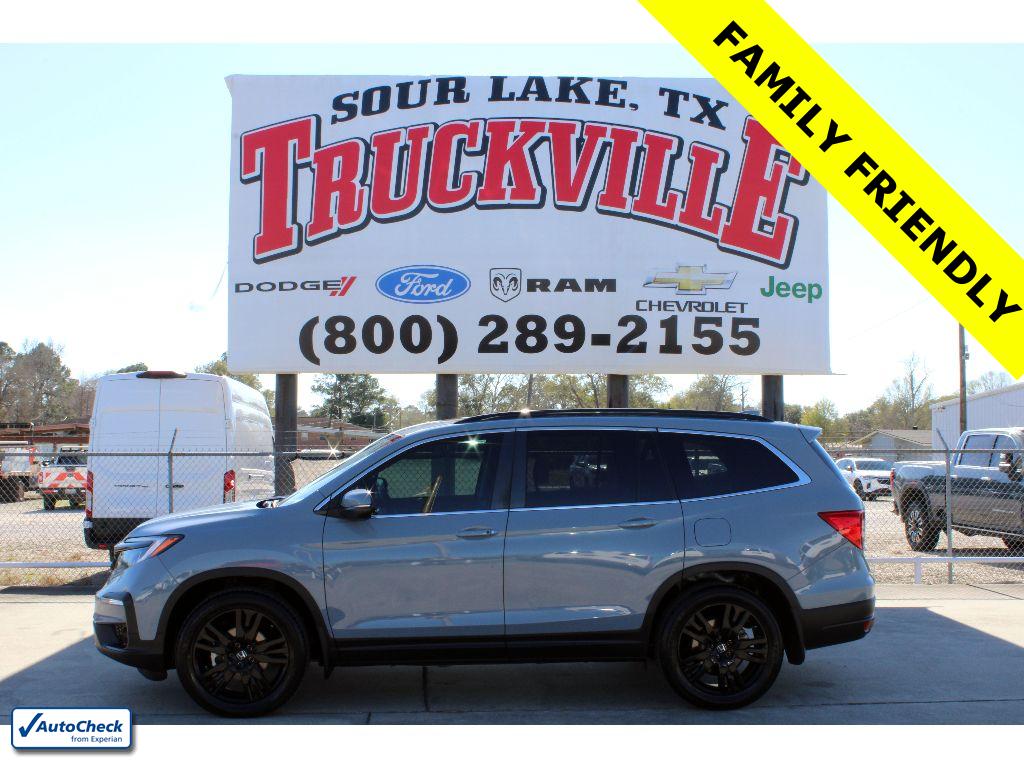 2022 Honda Pilot SE's photo