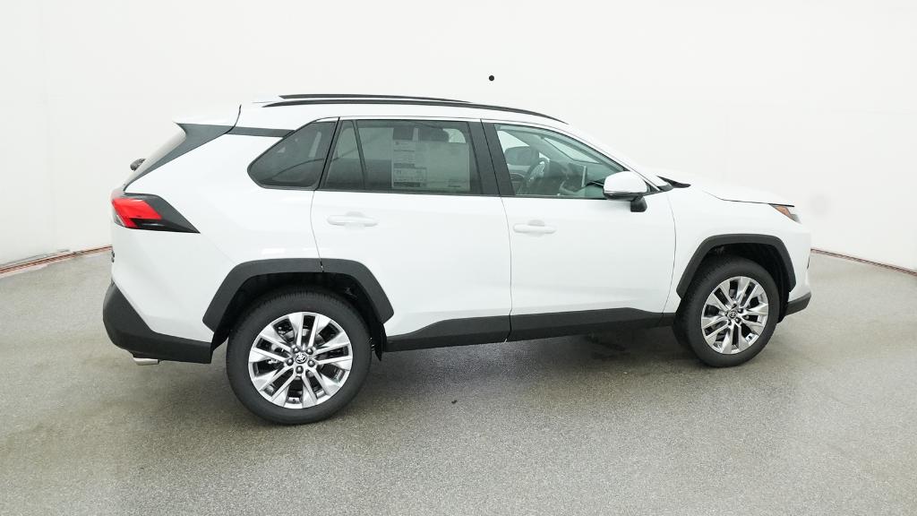 2025 Toyota RAV4 XLE Premium photo 23