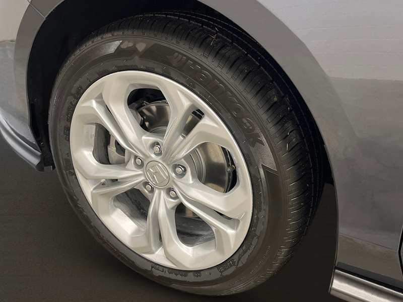 2025 Honda Accord 1.5T LX photo 8