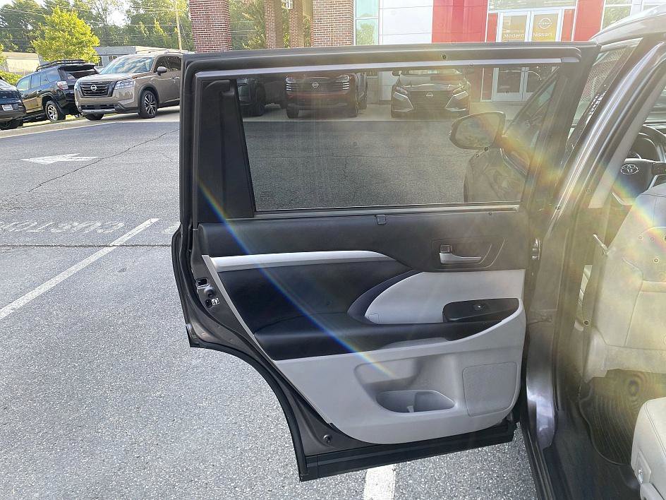 2019 Toyota Highlander XLE photo 14