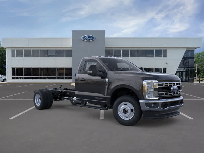 2025 Ford F-350 XL photo 6
