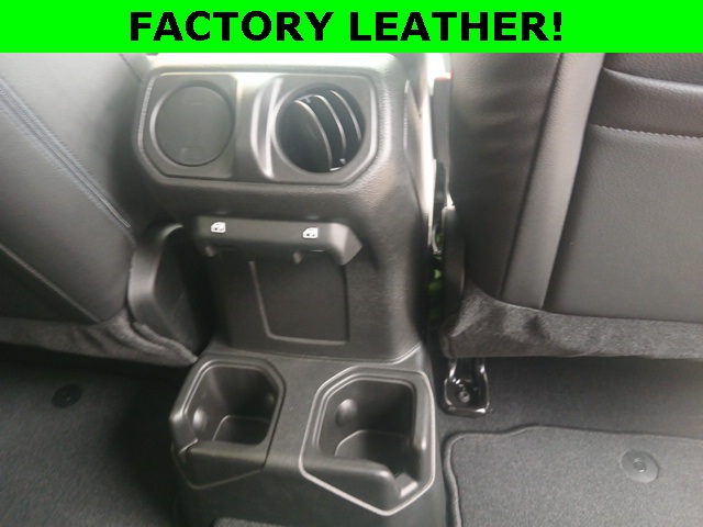 2025 Jeep Wrangler Sport S photo 10