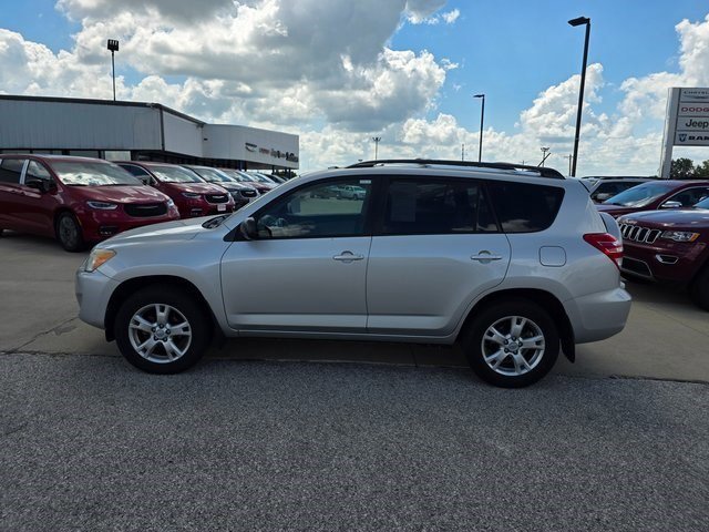 2011 Toyota RAV4 Base photo 4