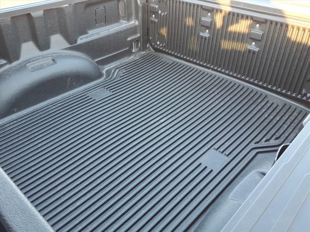 2025 FORD F-150 - Image 27