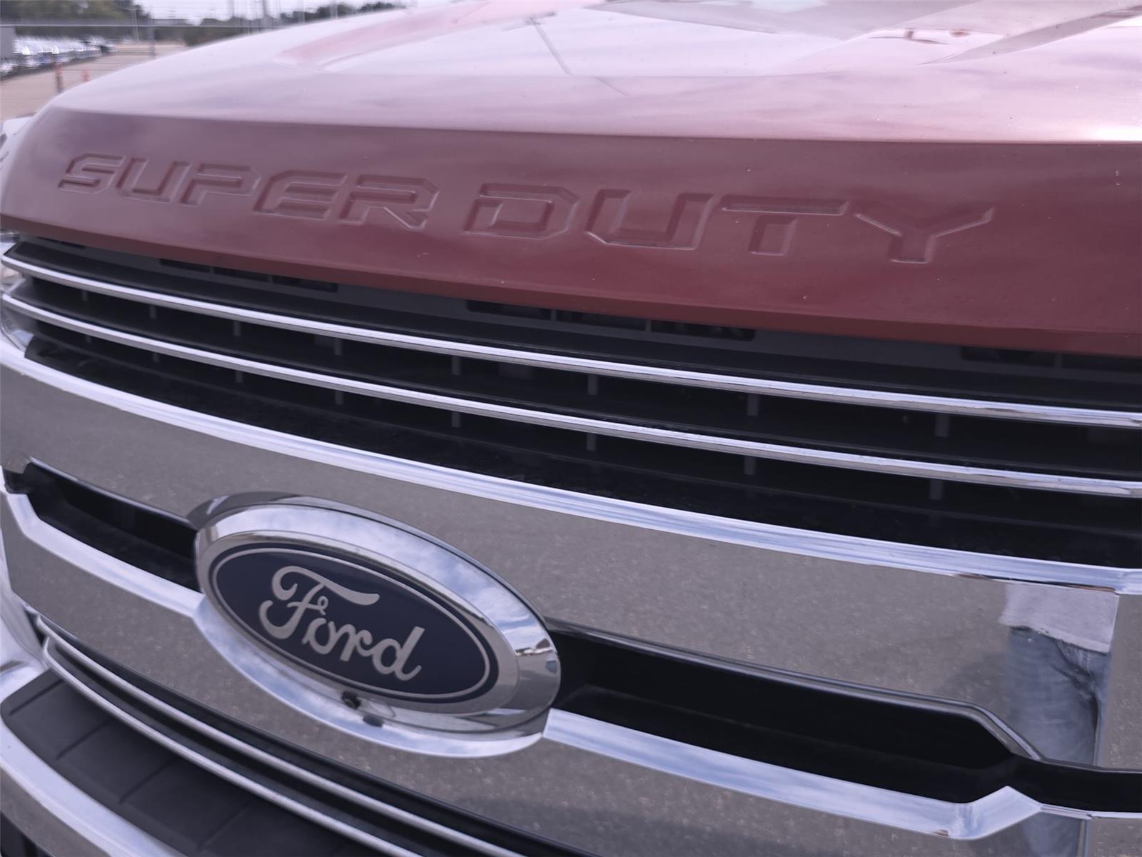 2018 Ford F-250 Lariat photo 32