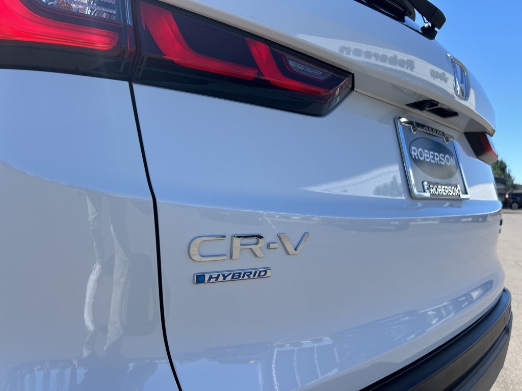 2023 Honda CR-V Hybrid Sport Touring photo 3