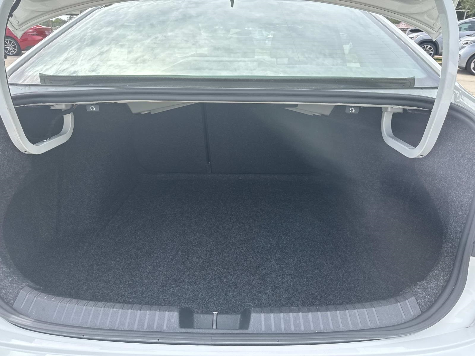 2024 Volkswagen Jetta 1.5T S photo 8