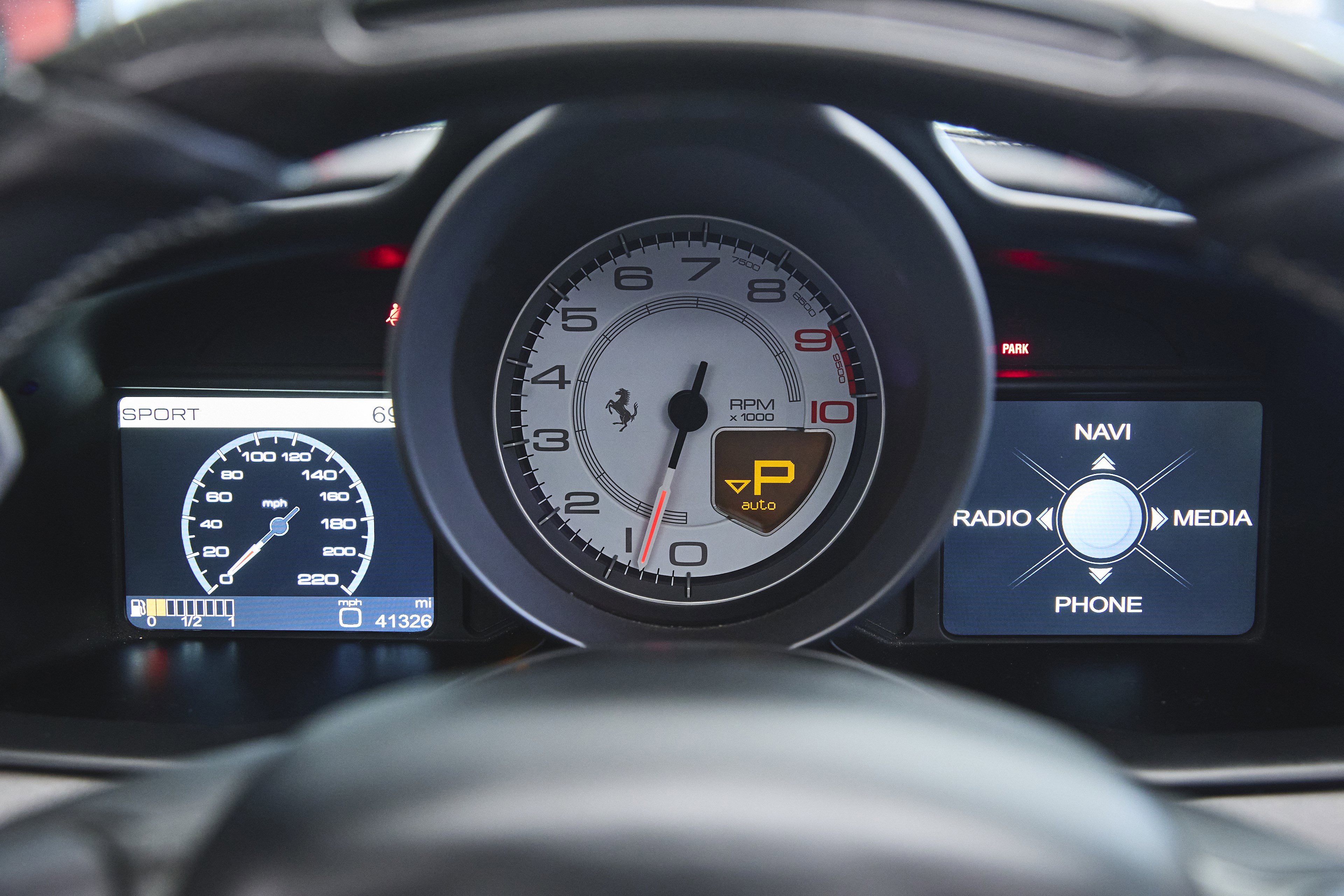 2015 Ferrari 458 Spider photo 40