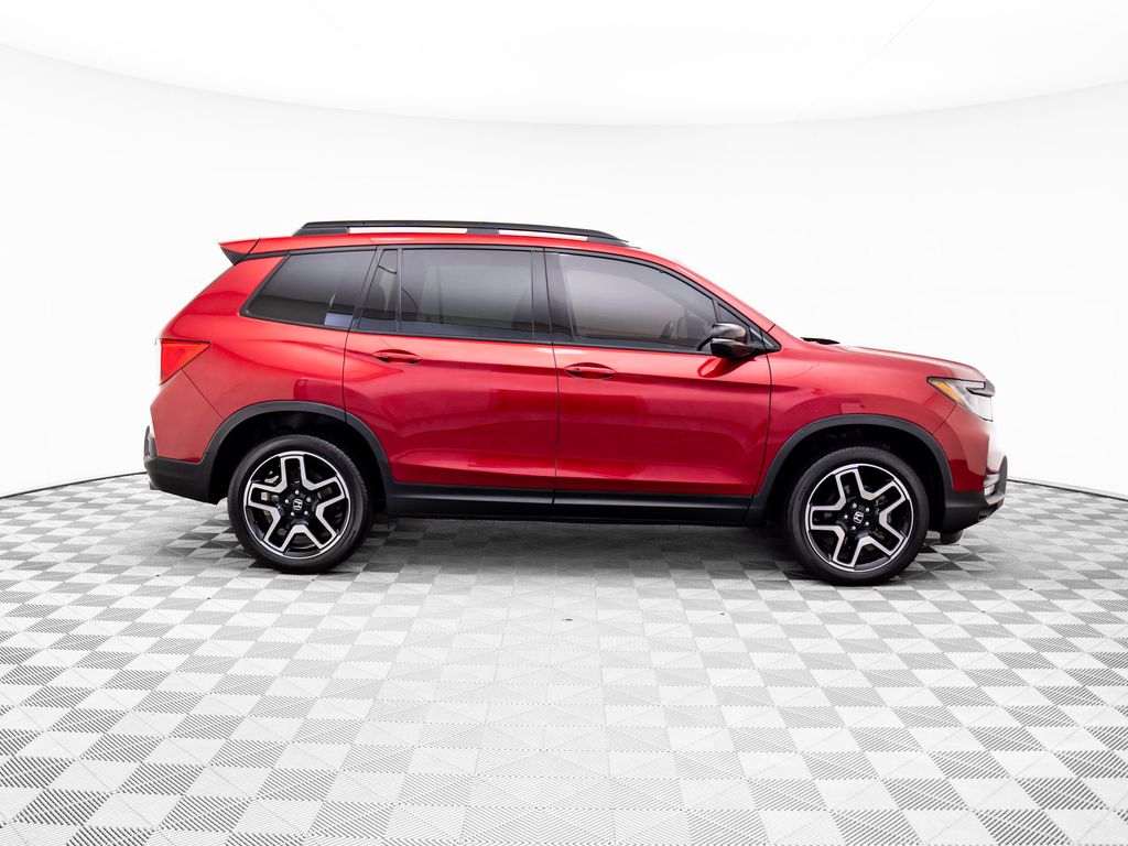 2022 Honda Passport Elite photo 2