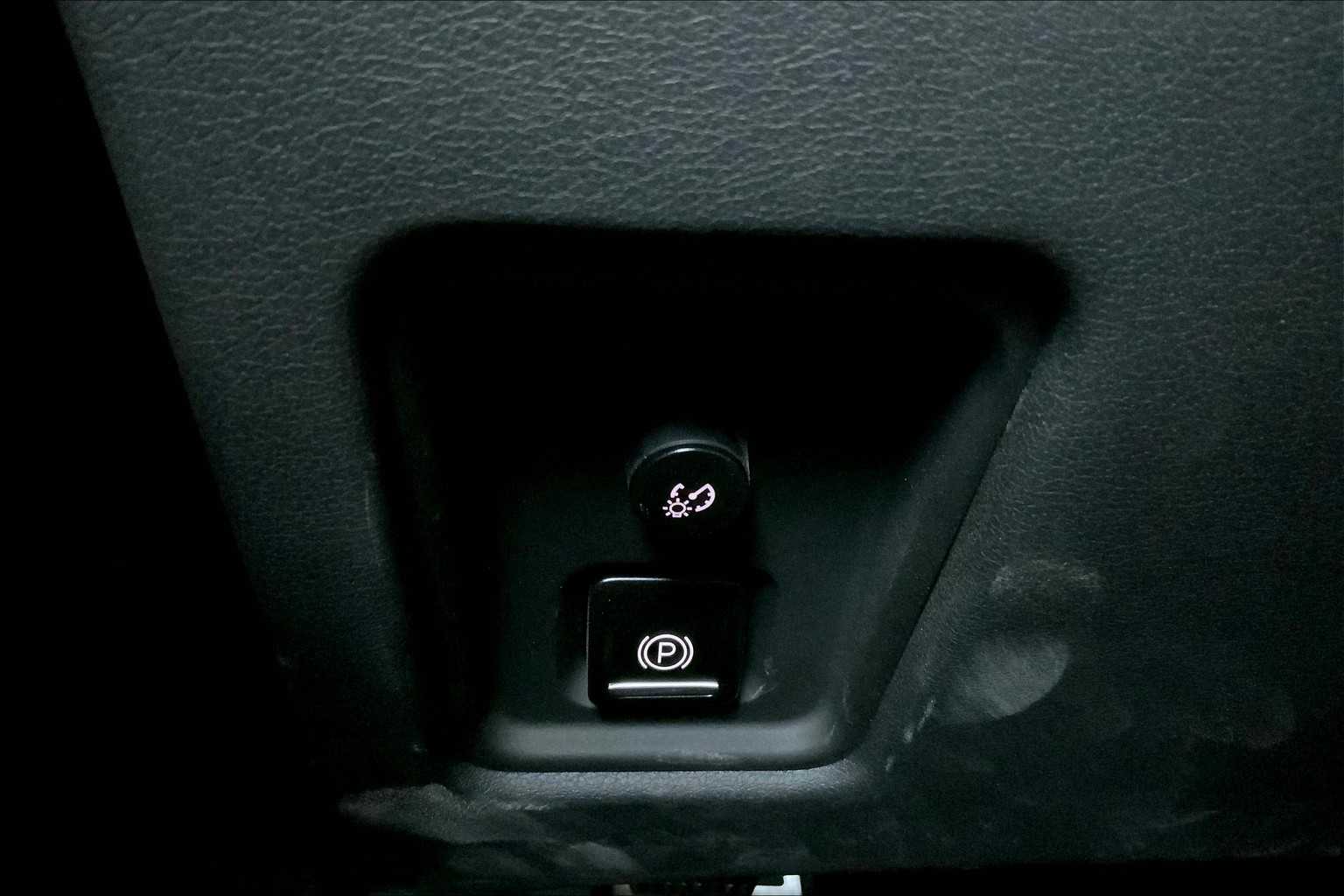 2021 Chevrolet Corvette Stingray 1LT photo 26