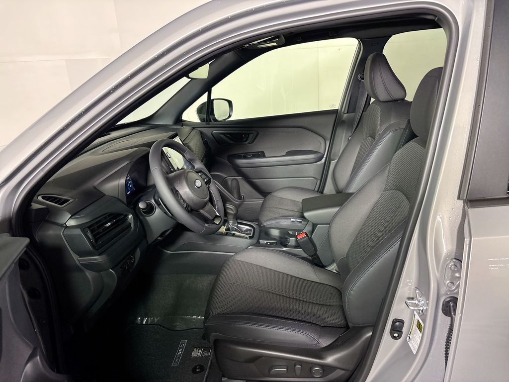 2025 Subaru Forester Premium photo 11