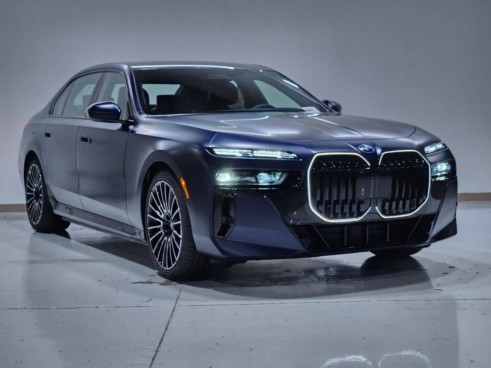 Used 2025 BMW i7 eDrive50 with VIN WBY43EJ06SCU56489 for sale in Grapevine, TX
