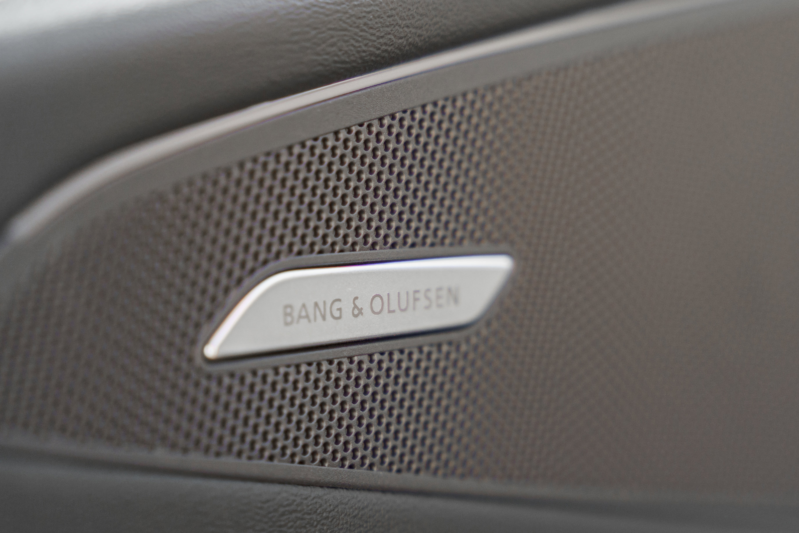 2025 Audi SQ6 photo 22