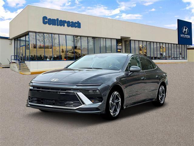 2026 Hyundai Sonata SEL's photo