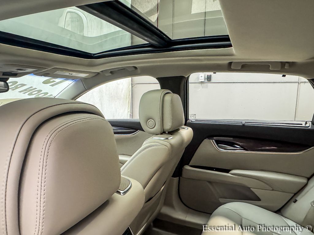 2013 CADILLAC XTS - Image 13