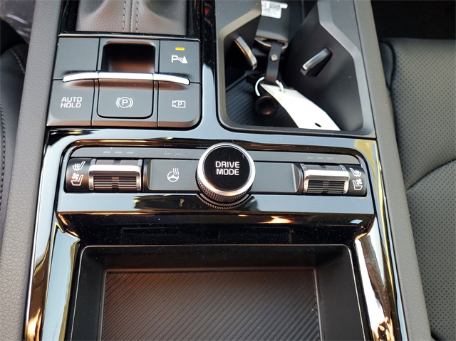 2025 Kia K5 EX photo 22