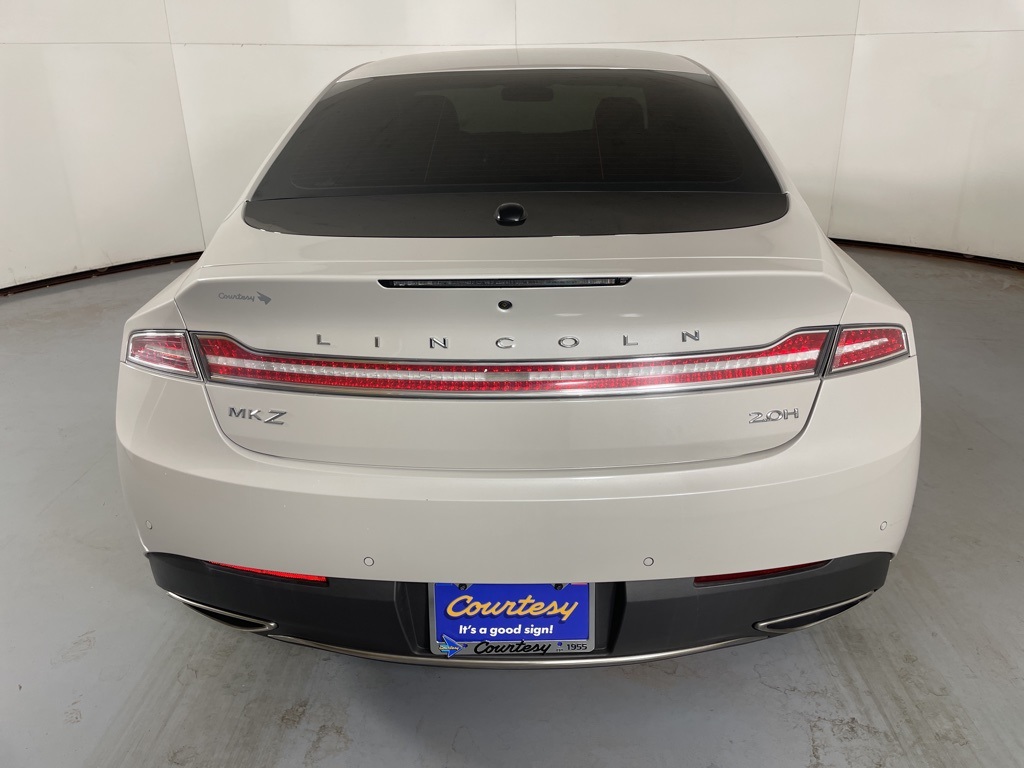 2020 Lincoln MKZ Hybrid Reserve photo 7