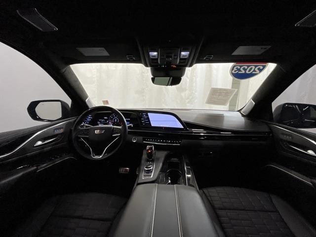 2023 Cadillac Escalade ESV V-Series photo 19