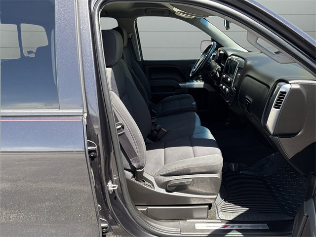 2016 Chevrolet Silverado 1500 LT photo 23