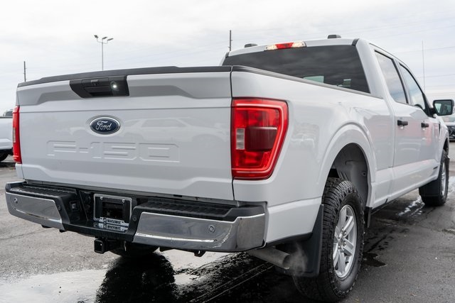 2021 Ford F-150 XLT photo 2