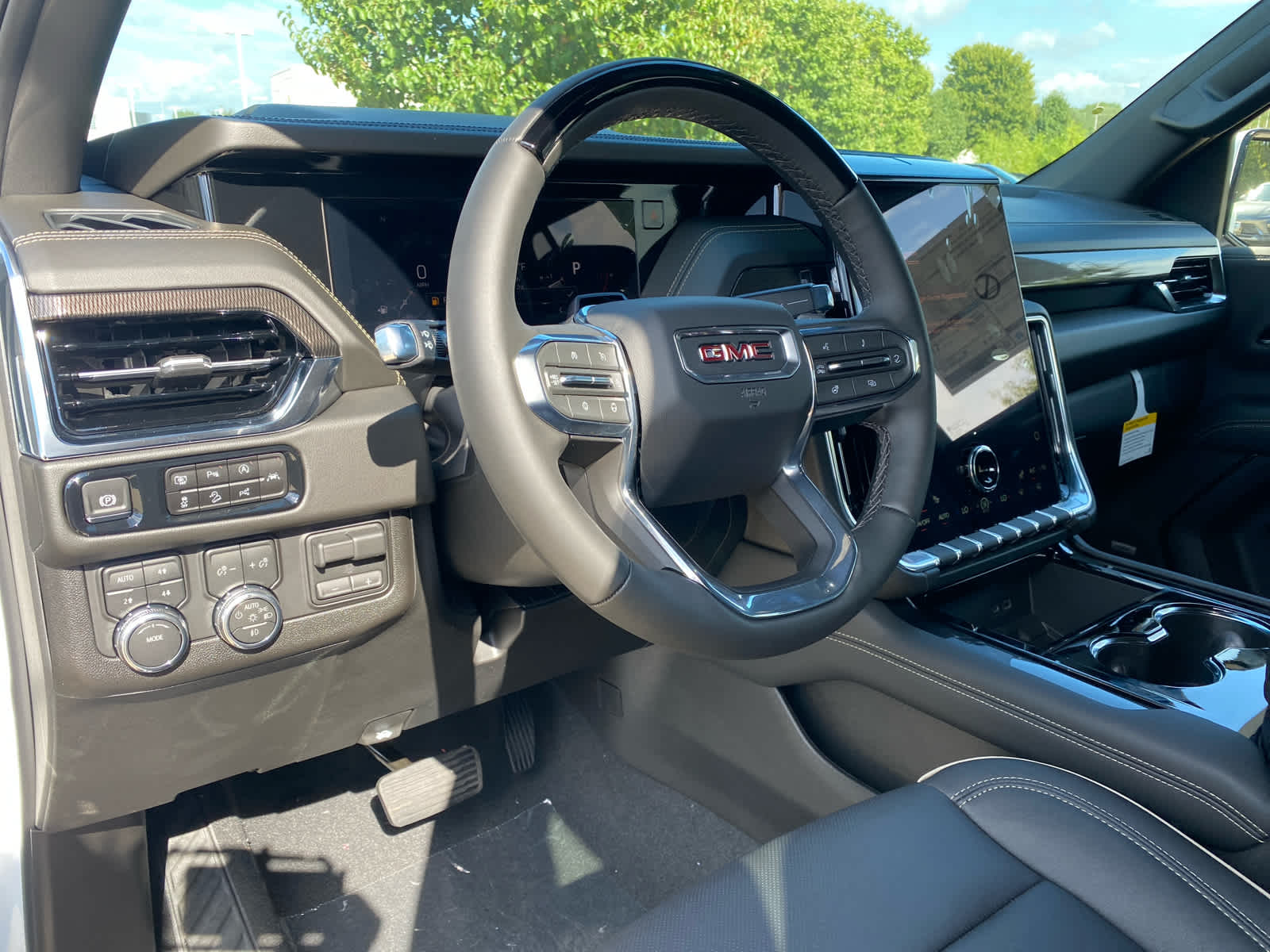 2026 Gmc Yukon photo 8